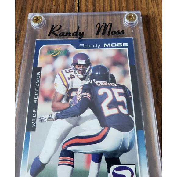 Randy Moss 2000 Score #109 Football Card In Hard Plastic Case - Picture 6 of 6
